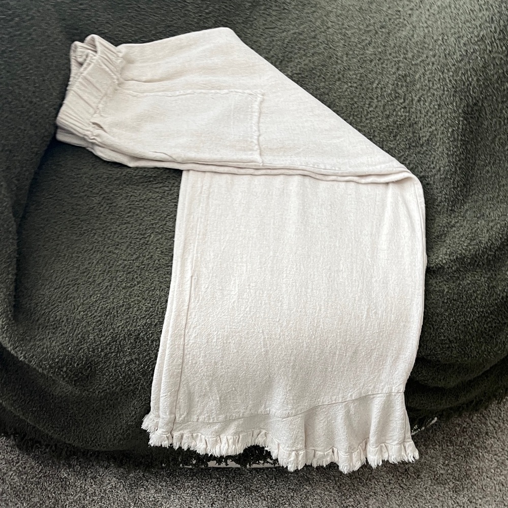 Umgee Wide Leg Pants in Light Cream with Frayed Hem